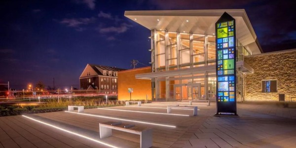 來了，你們要的圖書館設(shè)計！