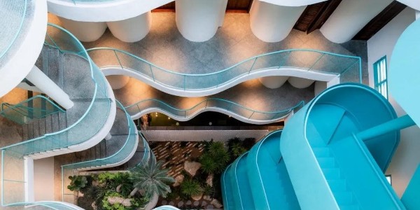 這個蒂芙尼藍(lán)酒店，藏身越南鬧市，只清涼25個“浪人”