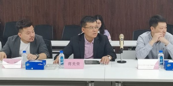 中國鄉(xiāng)建院何軍蒞臨貴陽市建筑設(shè)計院作《淺談鄉(xiāng)村振興》主題演講，開展交流活動